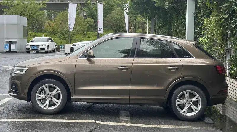 Audi Q3 2018 30th Anniversary Edition 30 TFSI Fashion Model — миниатюра 3