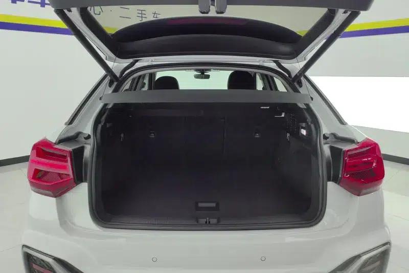 Audi Q3 2023 35 TFSI Fashion Dynamic Edition — миниатюра 17