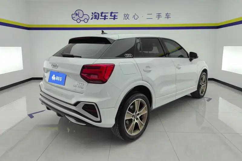 Audi Q3 2023 35 TFSI Fashion Dynamic Edition — миниатюра 3
