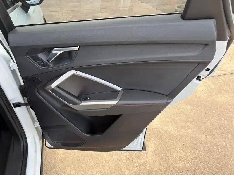 Audi Q3 2021 35 TFSI Fashion Elegance — миниатюра 15