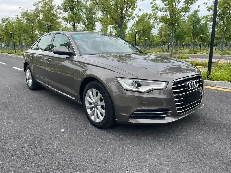 Audi A6L 2014 30 FSI Technology Edition — миниатюра 3