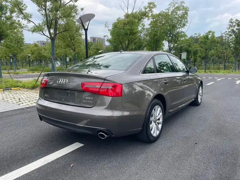 Audi A6L 2014 30 FSI Technology Edition — миниатюра 5