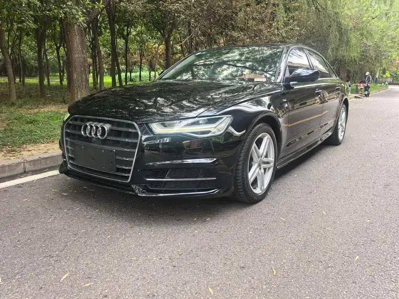 Audi A6L 2018 30th Anniversary Edition 30 FSI Fashion Model — миниатюра 1