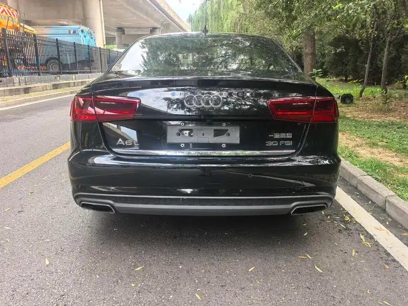 Audi A6L 2018 30th Anniversary Edition 30 FSI Fashion Model — миниатюра 5