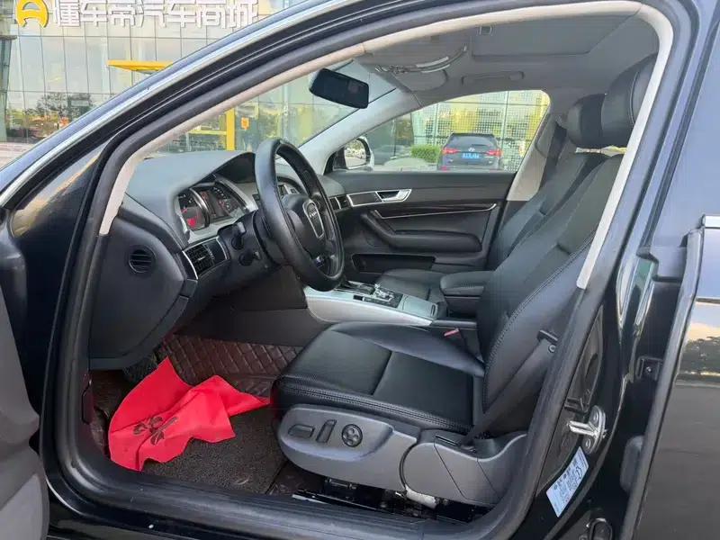 Audi A6L 2011 2.0 TFSI Automatic Standard Edition — миниатюра 12