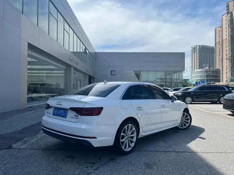 Audi A4L 2018 30th Anniversary Edition 40 TFSI Fashion Model — миниатюра 5