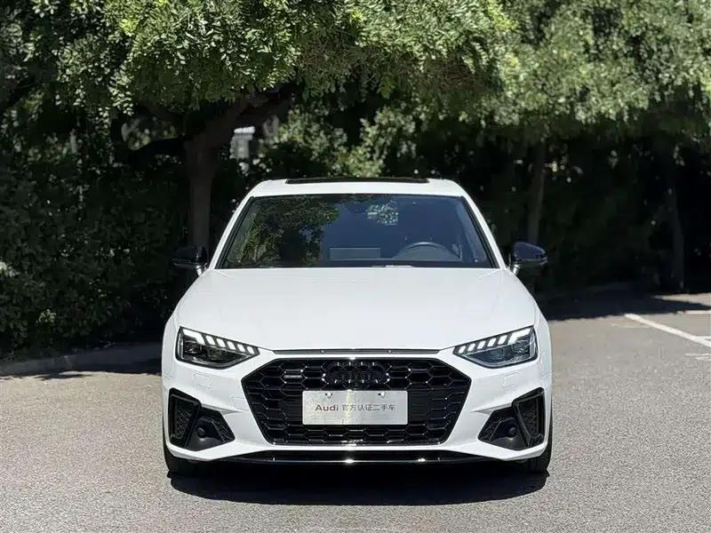 Audi A4L 2023 40 TFSI quattro Luxury Dynamic — миниатюра 2