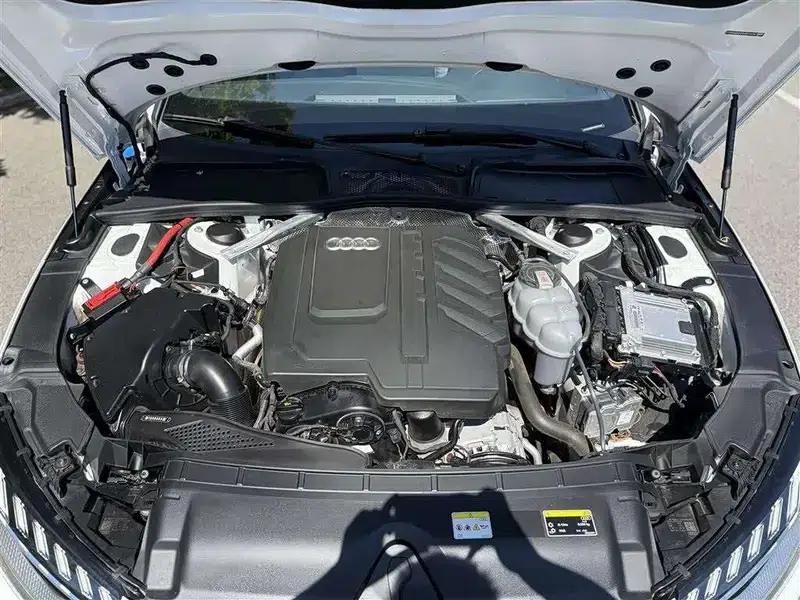 Audi A4L 2023 40 TFSI quattro Luxury Dynamic — миниатюра 7
