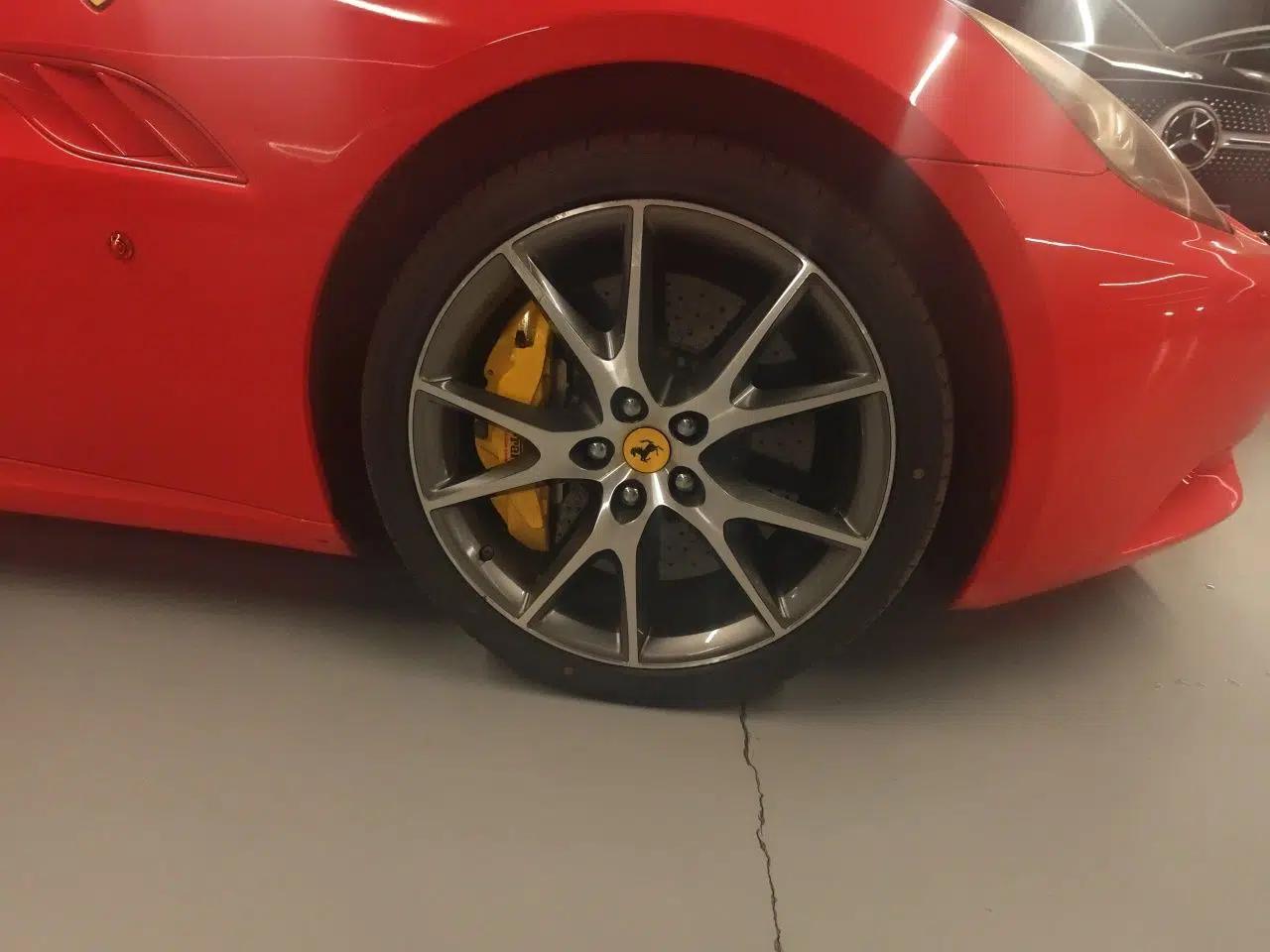 Ferrari California T 2012 4.3L Standard Edition — миниатюра 8