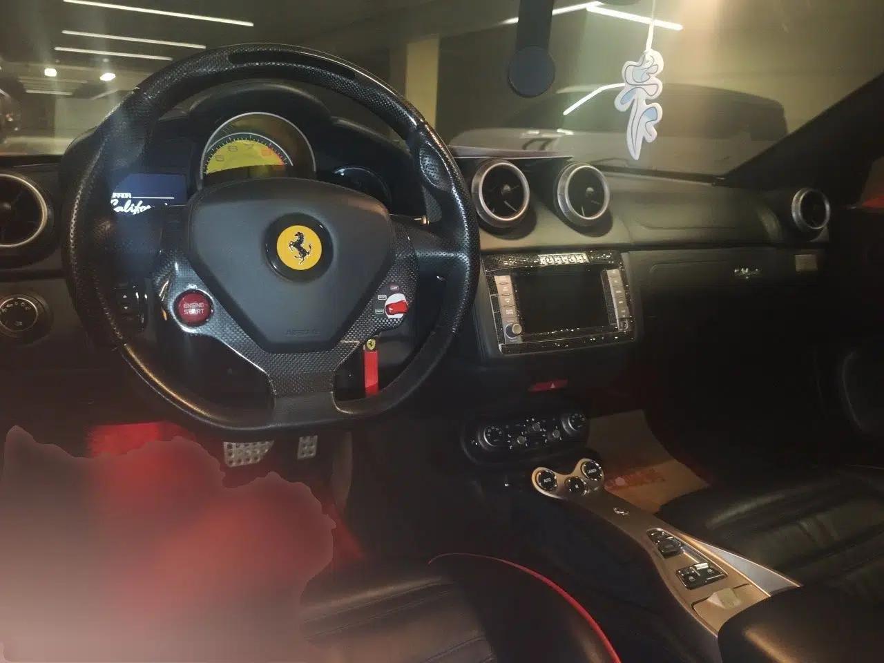 Ferrari California T 2012 4.3L Standard Edition — миниатюра 9