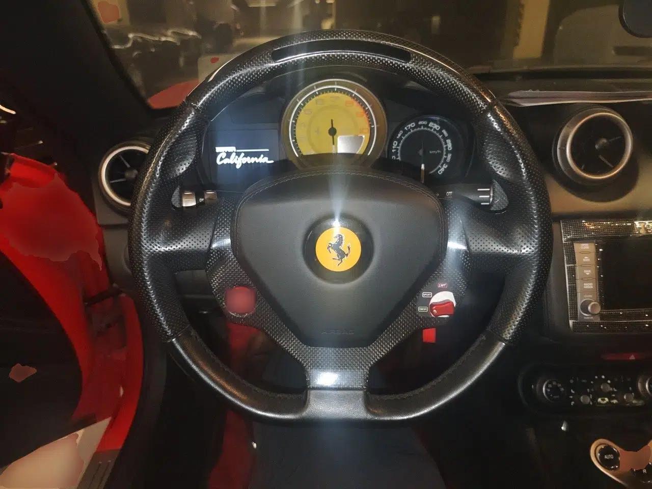 Ferrari California T 2012 4.3L Standard Edition — миниатюра 10