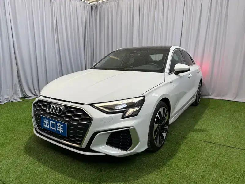 2022 Audi A3 A3L Limousine 35 TFSI Fashion Sport — миниатюра 1