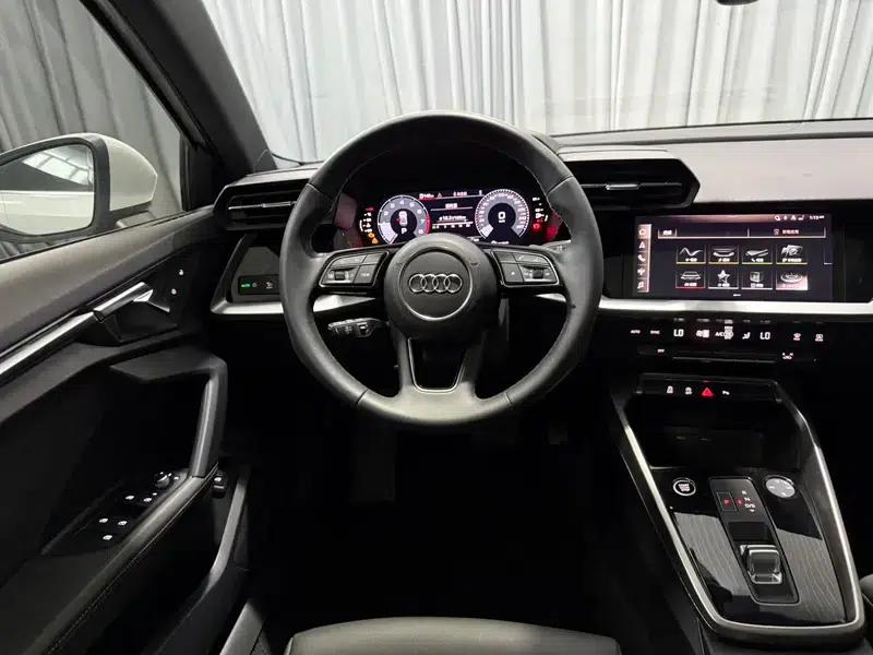 2022 Audi A3 A3L Limousine 35 TFSI Fashion Sport — миниатюра 15