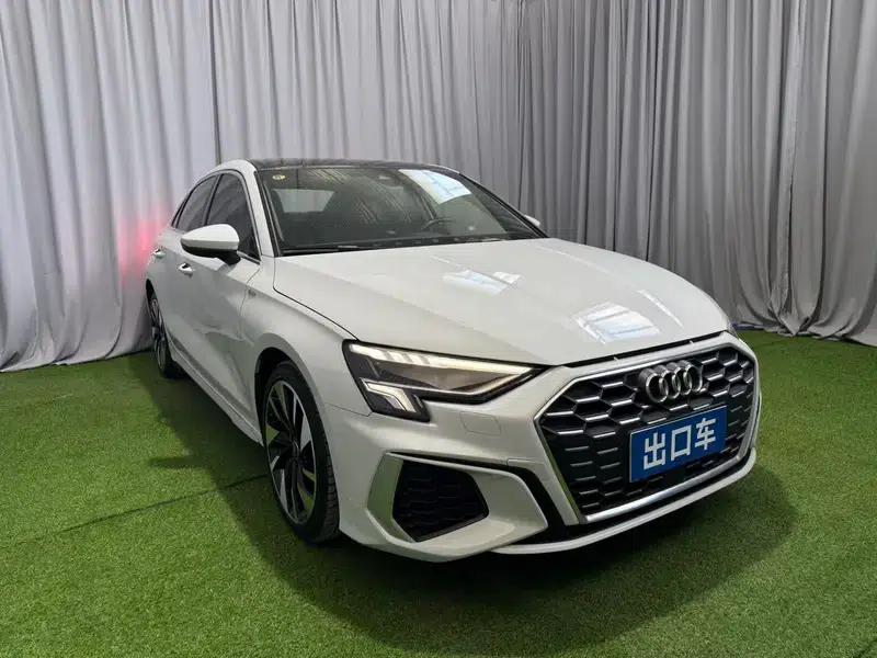 2022 Audi A3 A3L Limousine 35 TFSI Fashion Sport — миниатюра 3