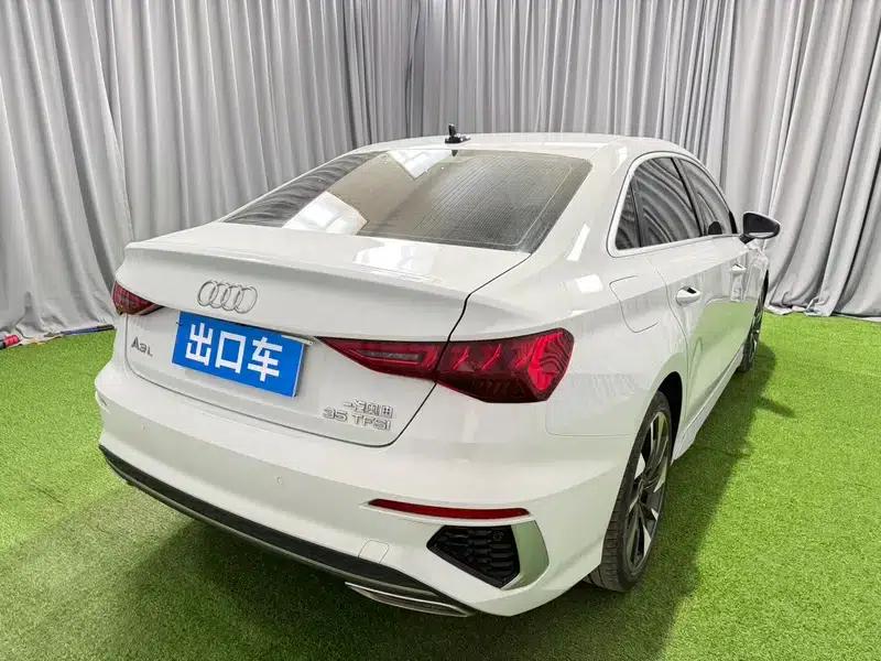 2022 Audi A3 A3L Limousine 35 TFSI Fashion Sport — миниатюра 6