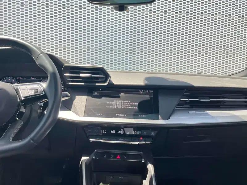 Audi A3 2023 Facelift A3L Limousine 35 TFSI Sporty Edition — миниатюра 6