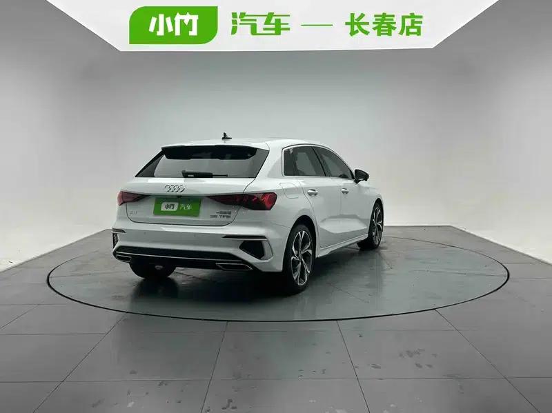 Audi A3 2021 Sportback 35 TFSI Luxury Sport — миниатюра 5