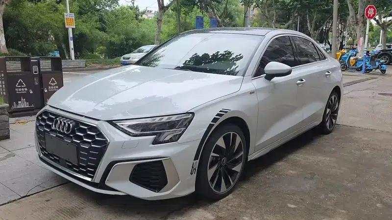 2022 Audi A3 A3L Limousine 35 TFSI Fashion Sport — миниатюра 1
