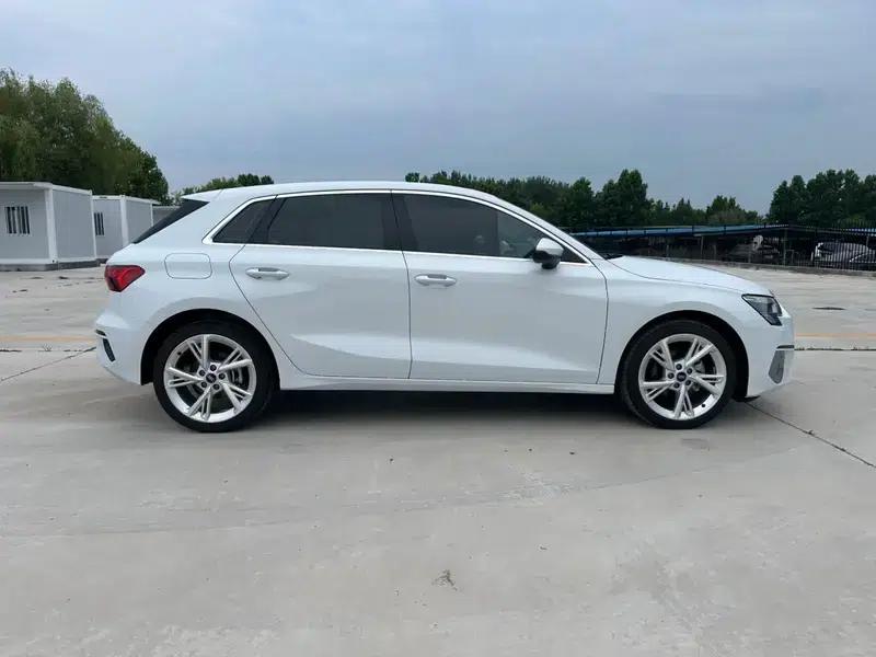 Audi A3 2023 Facelift Sportback 35 TFSI Fashion Elegance — миниатюра 6