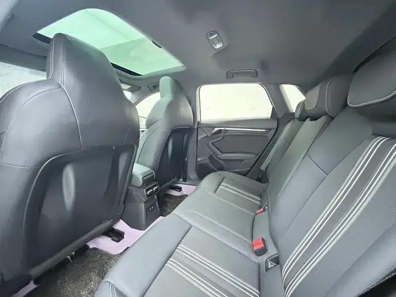 Audi A3 2022 Sportback 35 TFSI Fashion Sport — миниатюра 13
