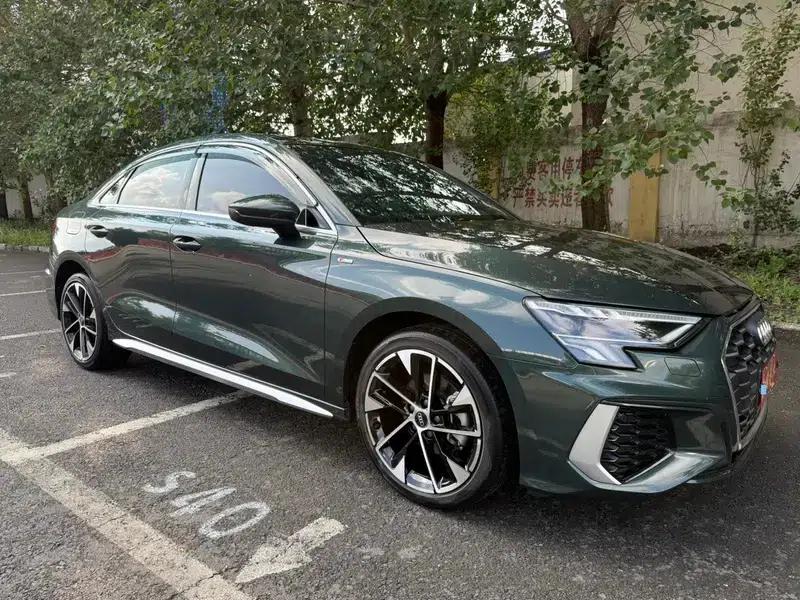 2023 Audi A3 A3L Limousine 35 TFSI Luxury Sport — миниатюра 3