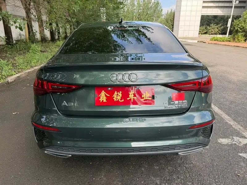 2023 Audi A3 A3L Limousine 35 TFSI Luxury Sport — миниатюра 5