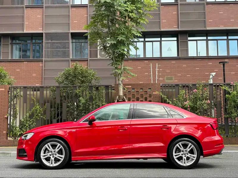 Audi A3 2019 Sportback 35 TFSI Fashion Edition (National V Emission Standard) — миниатюра 3