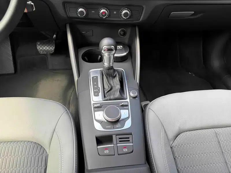 Audi A3 2019 Sportback 35 TFSI Fashion Edition (National V Emission Standard) — миниатюра 9