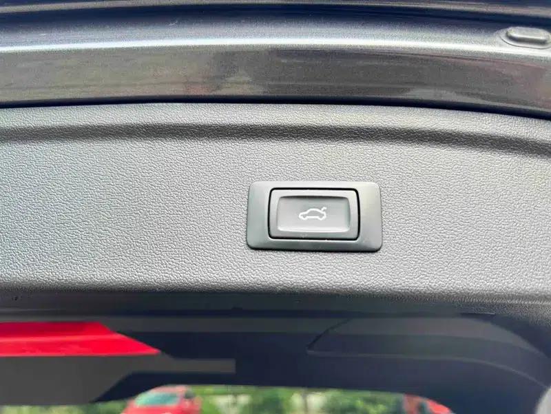 Audi A3 2022 Sportback 35 TFSI Fashion Sport — миниатюра 19