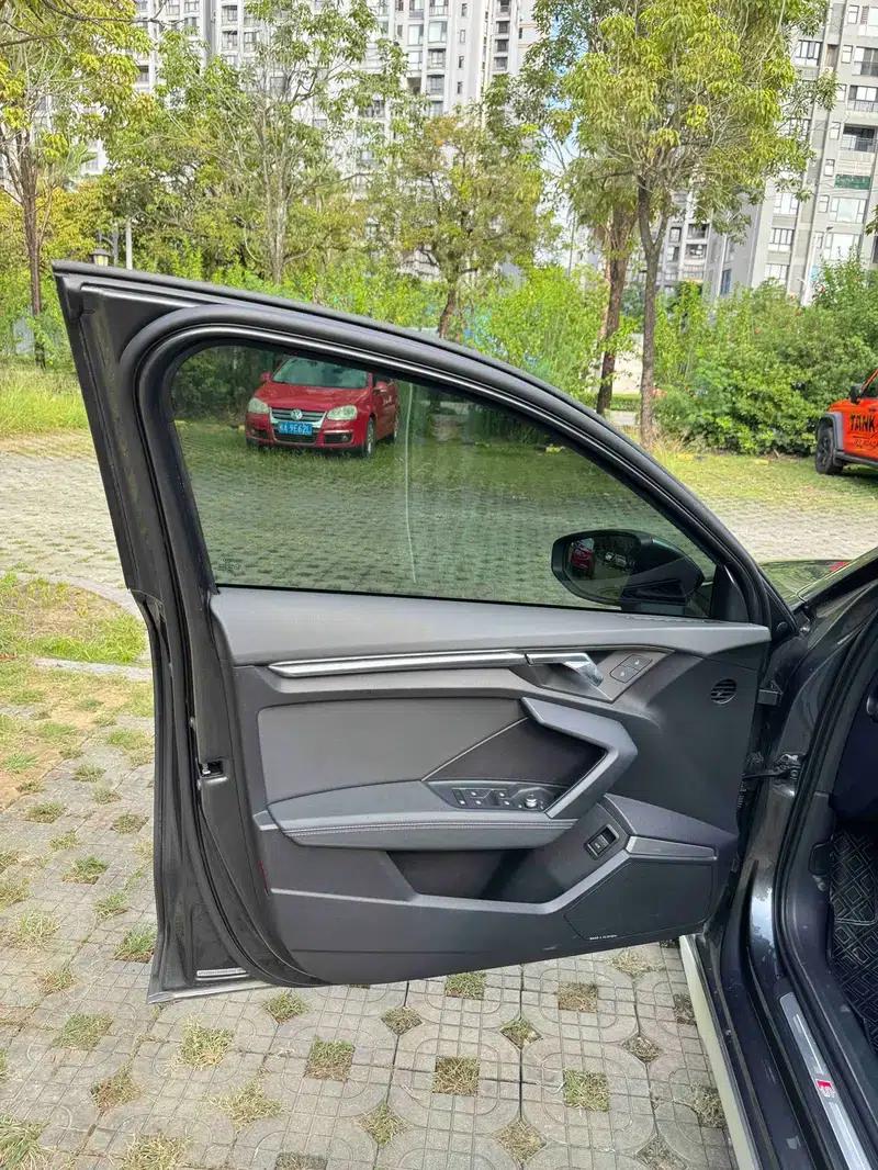 Audi A3 2022 Sportback 35 TFSI Fashion Sport — миниатюра 23