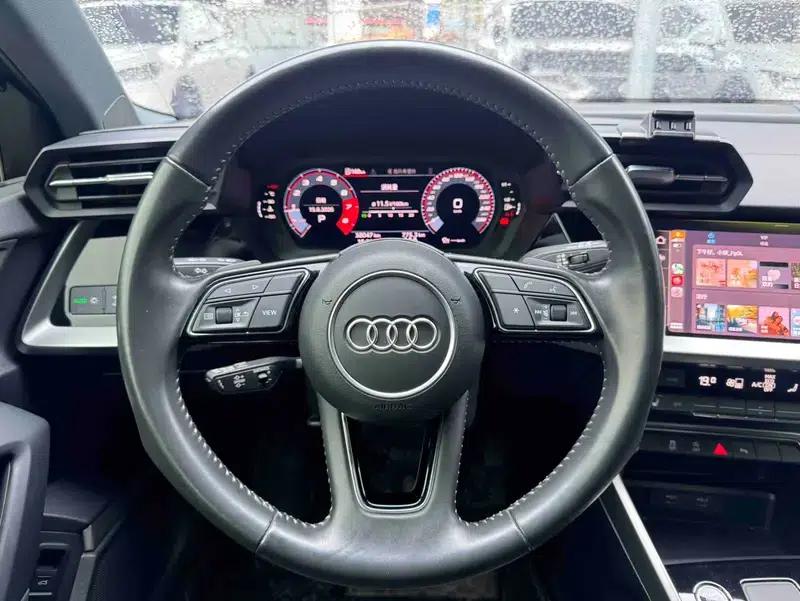 Audi A3 2022 Sportback 35 TFSI Fashion Sport — миниатюра 37