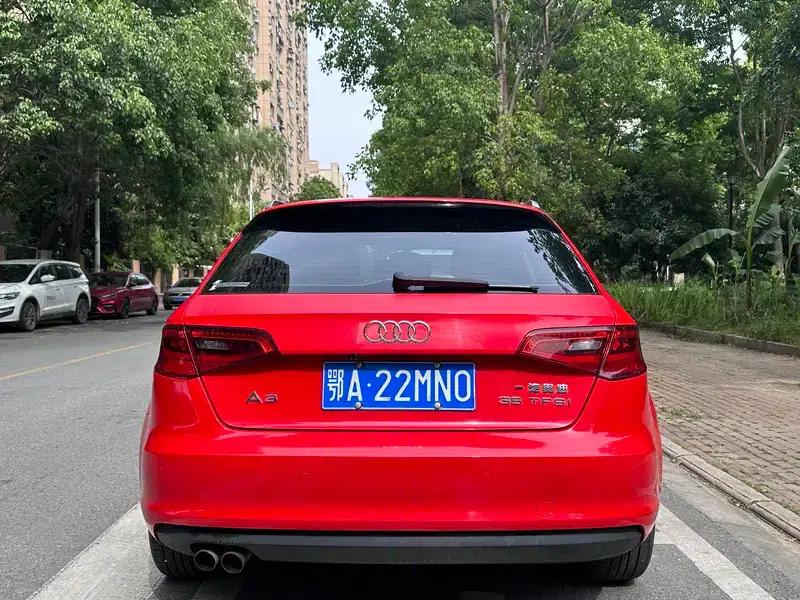 Audi A3 2015 Sportback 35 TFSI Millionth Anniversary Smart Edition — миниатюра 5