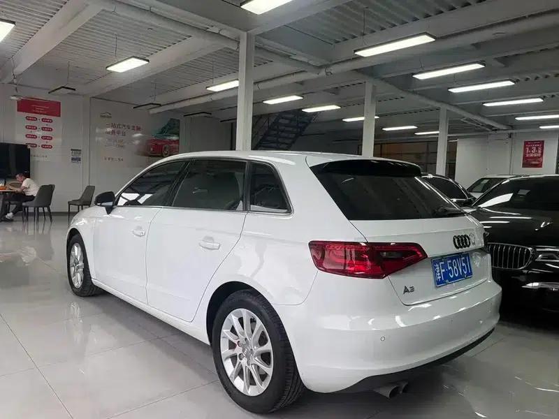 Audi A3 2016 Sportback 35 TFSI Leading Edition — миниатюра 4