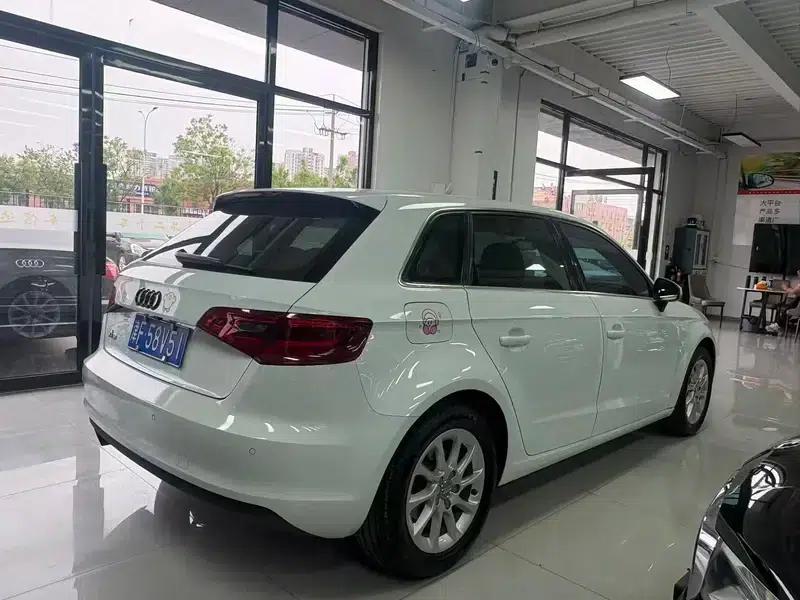 Audi A3 2016 Sportback 35 TFSI Leading Edition — миниатюра 6