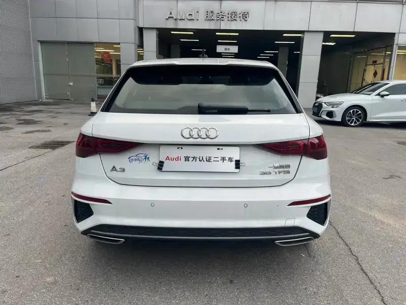 Audi A3 2023 Facelift Sportback 35 TFSI Progressive Sport — миниатюра 3
