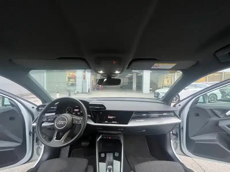 Audi A3 2023 Facelift Sportback 35 TFSI Progressive Sport — миниатюра 7