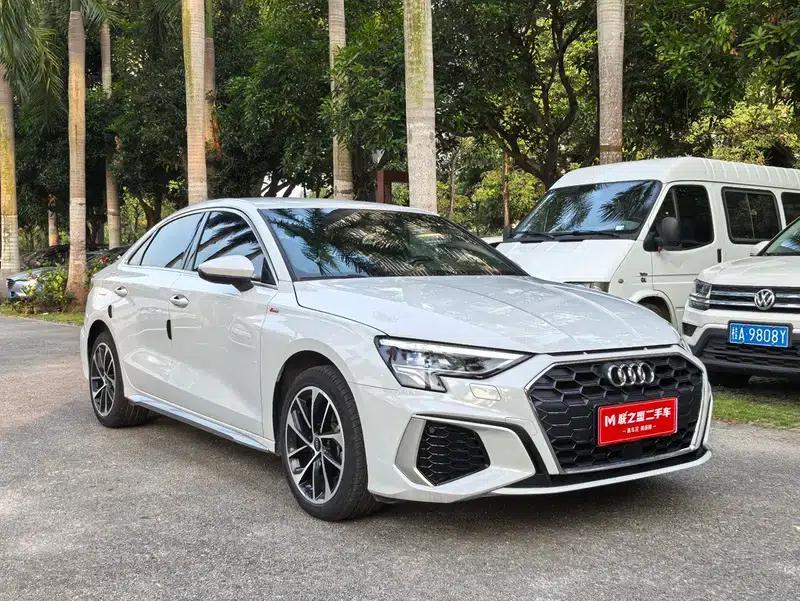 2022 Audi A3 A3L Limousine 35 TFSI Fashion Sport — миниатюра 3