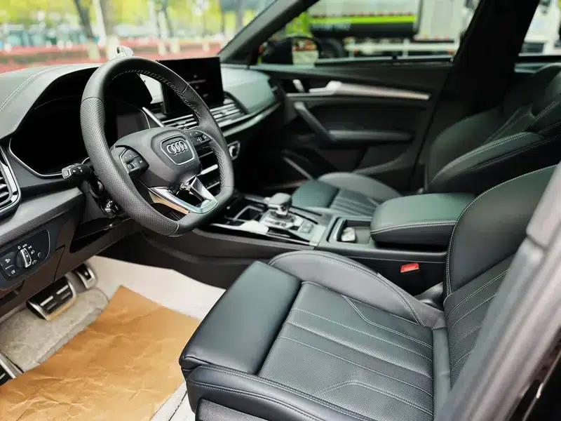 Audi Q5L 2025 45TFSI Luxury Dynamic — миниатюра 9