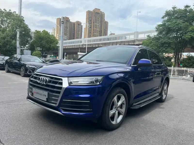 Audi Q5L 2018 40 TFSI Luxury Progressive Edition (National V Emission Standard) — миниатюра 1