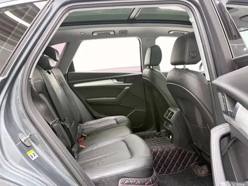 Audi Q5L 2020 Facelift 40 TFSI Luxury Fashion Edition — миниатюра 17