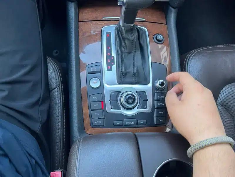 Audi Q7 2013 35 TFSI Progressive — миниатюра 38