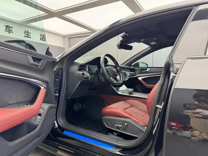 2024 Audi A7L 45 TFSI quattro Black Edition — миниатюра 8