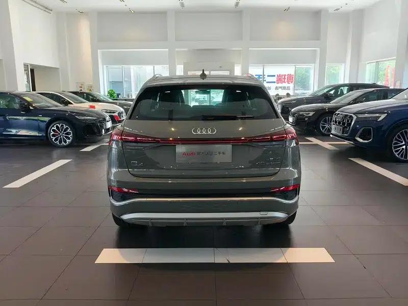 Audi Q4 e-tron 2024 Model 40 e-tron Adventure Edition — миниатюра 6