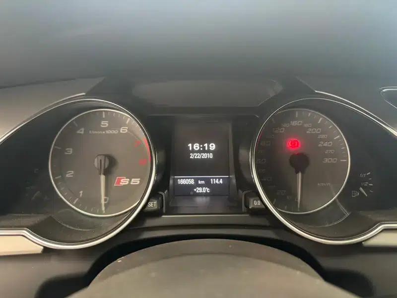 2010 Audi S5 3.0T Sportback — миниатюра 11