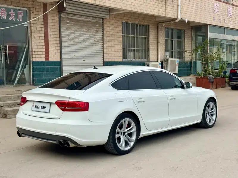 2010 Audi S5 3.0T Sportback — миниатюра 6