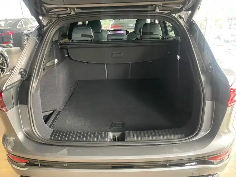 Audi Q6L e-tron 2026 First Edition — миниатюра 11