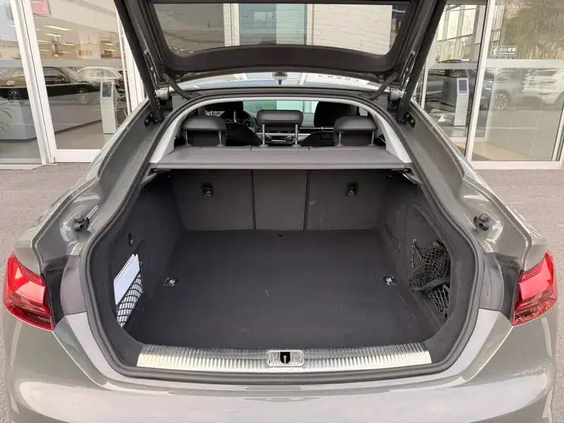 Audi A5 2024 Sportback 40 TFSI Fashion Dynamic Edition — миниатюра 16
