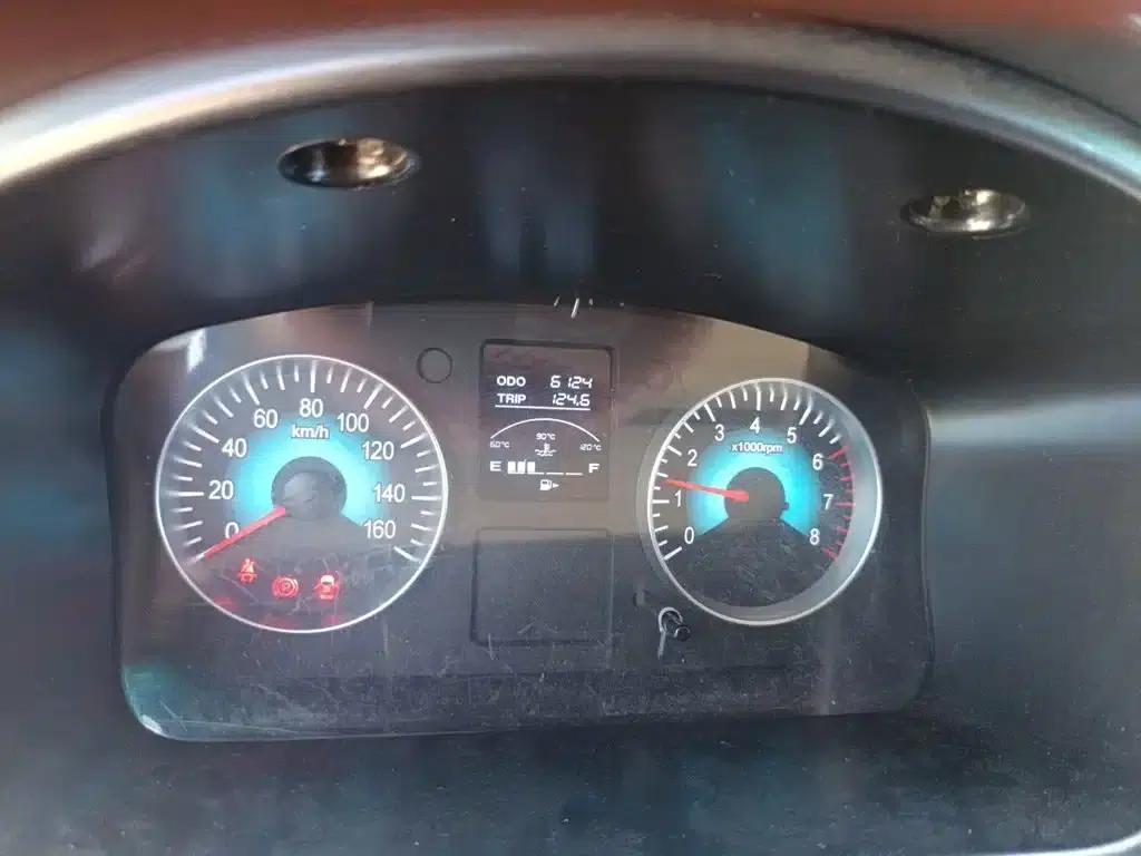 New Haishi X30L 2024 Champion Edition Bus, 5/6/7 Seats, Central Air Conditioning — миниатюра 5