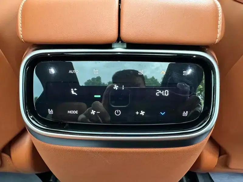 Wenjie M7 2024 Pro Six-Seat Rear-Wheel Drive Intelligent Driving Edition — миниатюра 7