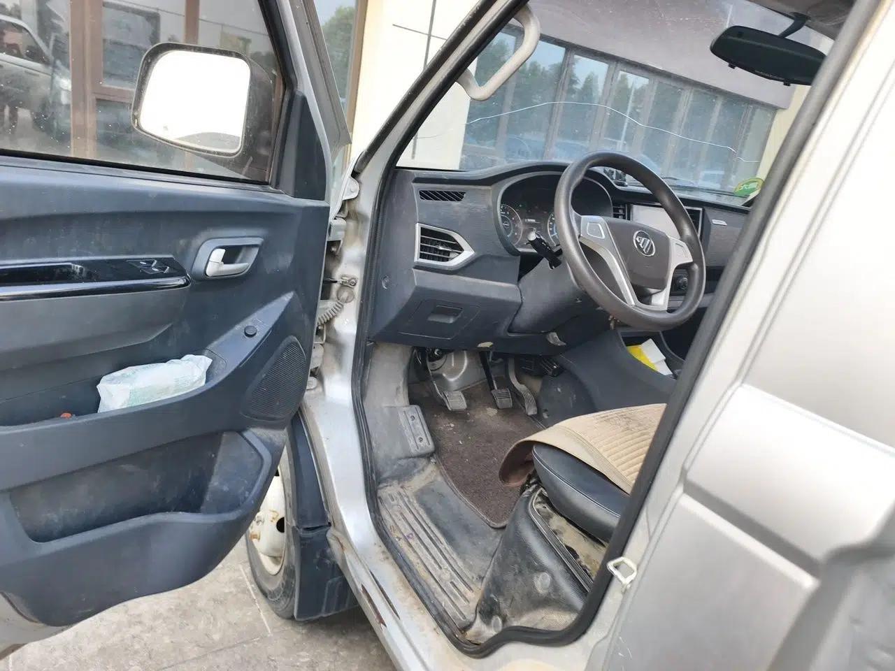 Foton Xiangling V Futian Xiangling V3 2021 Model, Manual Transmission, 1.6L, Two-Seater Box Truck — миниатюра 16